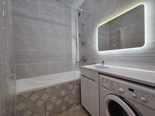 Продам двухкомнатную (2-комн.) квартиру, Ткачева ул, 32/50, Ростов-на-Дону г