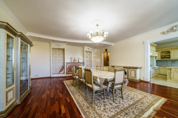 Продам многокомнатную квартиру, Ломоносовский пр-кт, 41к1, Москва г