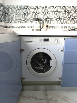 Продам трехкомнатную (3-комн.) квартиру, Дзержинского пр-кт, 220/2, Новороссийск г