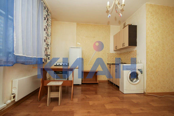 Продам однокомнатную (1-комн.) квартиру, Партизана Железняка ул, 61, Красноярск г