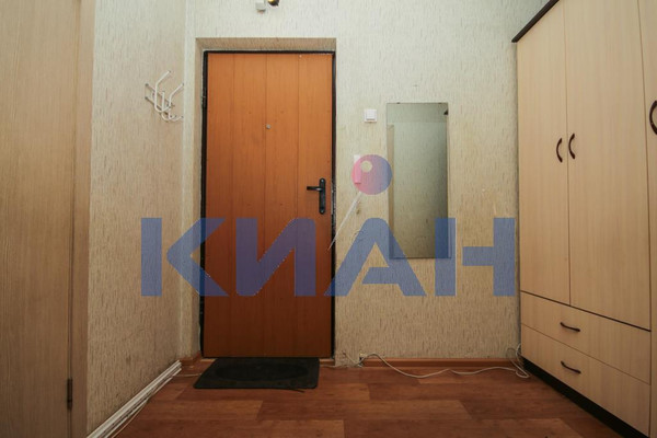 Продам однокомнатную (1-комн.) квартиру, Партизана Железняка ул, 61, Красноярск г
