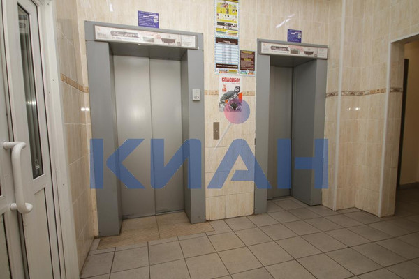 Продам однокомнатную (1-комн.) квартиру, Партизана Железняка ул, 61, Красноярск г