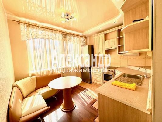 Продам однокомнатную (1-комн.) квартиру, Некрасова ул, 11, Выборг г