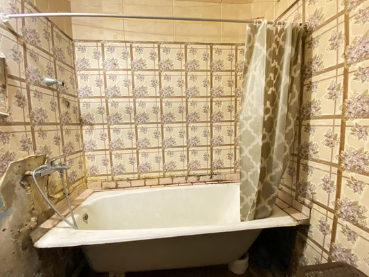 Продам двухкомнатную (2-комн.) квартиру, Зорге ул, 72, Ростов-на-Дону г
