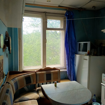 Продам двухкомнатную (2-комн.) квартиру, 7 Армии ул, 9, Гатчина г