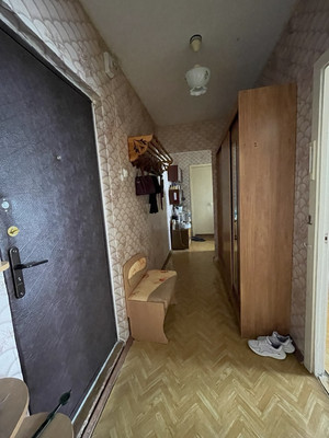 Продам двухкомнатную (2-комн.) квартиру, 2-й мкр, 30, Козьмодемьянск г