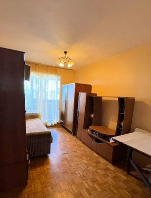 Продам трехкомнатную (3-комн.) квартиру, Большая Очаковская ул, 19, Москва г