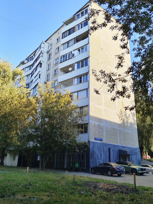 Продам трехкомнатную (3-комн.) квартиру, Большая Очаковская ул, 19, Москва г