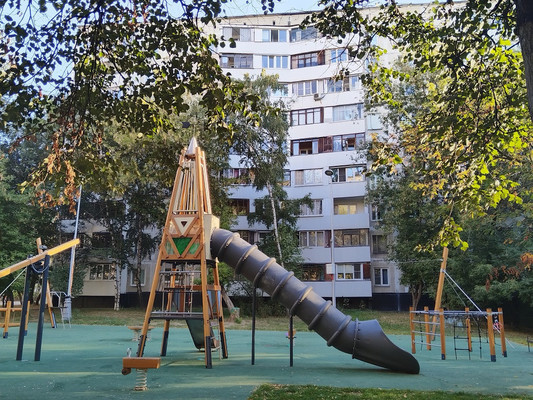 Продам трехкомнатную (3-комн.) квартиру, Большая Очаковская ул, 19, Москва г