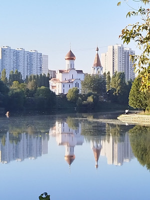 Продам трехкомнатную (3-комн.) квартиру, Большая Очаковская ул, 19, Москва г