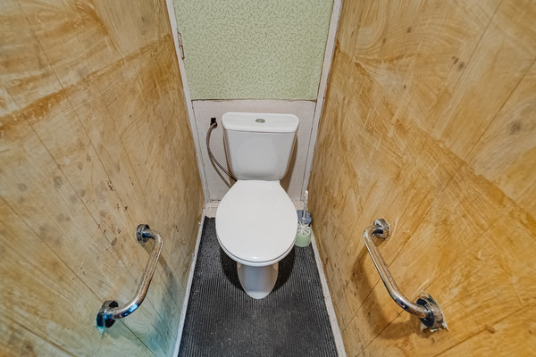Продам трехкомнатную (3-комн.) квартиру, Напольный проезд, 14, Москва г
