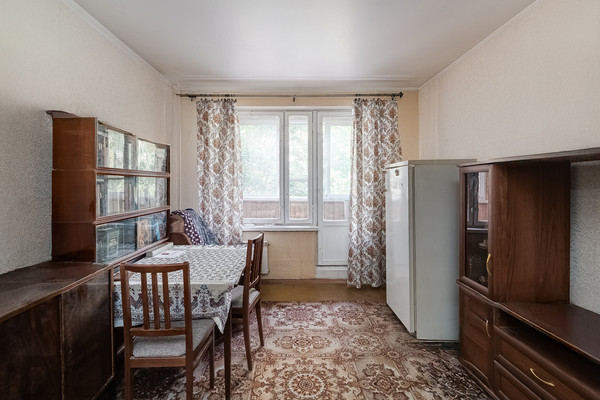 Продам трехкомнатную (3-комн.) квартиру, Напольный проезд, 14, Москва г