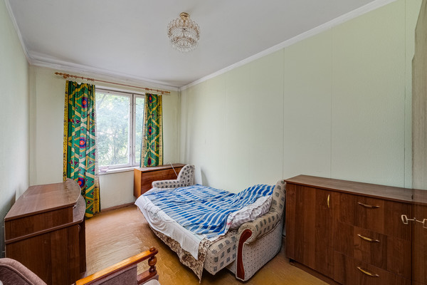 Продам трехкомнатную (3-комн.) квартиру, Напольный проезд, 14, Москва г