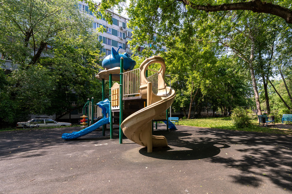 Продам трехкомнатную (3-комн.) квартиру, Напольный проезд, 14, Москва г