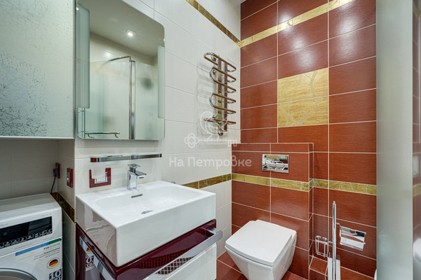 Продам трехкомнатную (3-комн.) квартиру, Симферопольский проезд, 18, Москва г