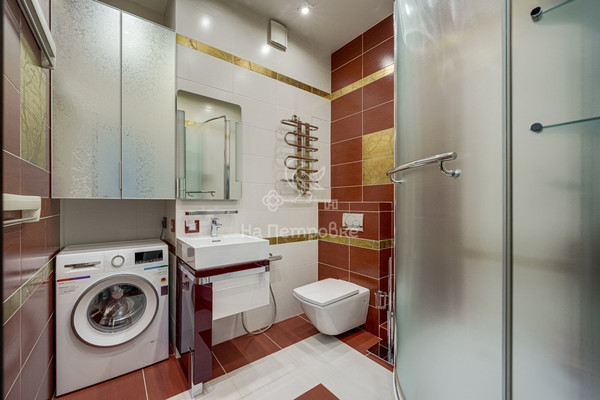 Продам трехкомнатную (3-комн.) квартиру, Симферопольский проезд, 18, Москва г
