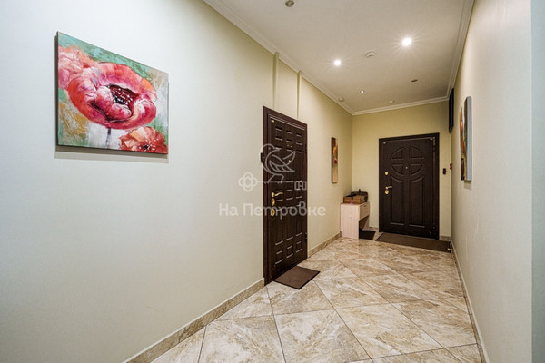 Продам трехкомнатную (3-комн.) квартиру, Симферопольский проезд, 18, Москва г