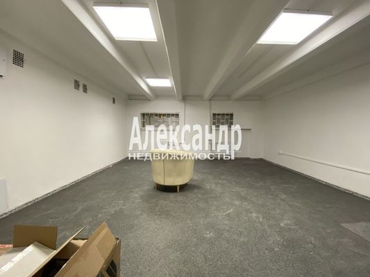 Сдам склад 425,4 м2, Среднеохтинский пр-кт, 5, Санкт-Петербург г