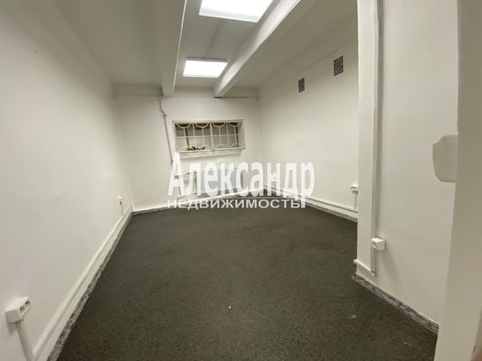 Сдам склад 425,4 м2, Среднеохтинский пр-кт, 5, Санкт-Петербург г