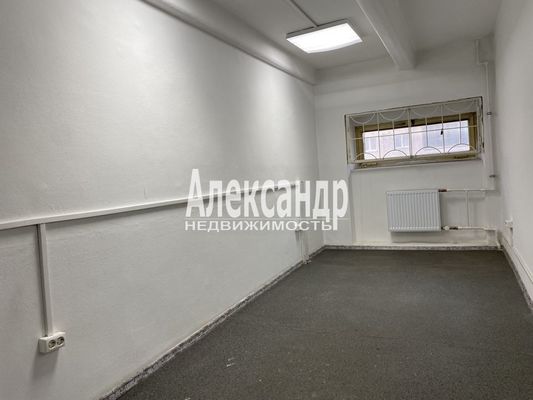 Сдам склад 425,4 м2, Среднеохтинский пр-кт, 5, Санкт-Петербург г