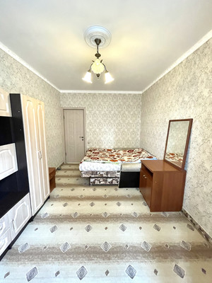 Продам двухкомнатную (2-комн.) квартиру, Серпуховская (Климовск мкр.) ул, 7, Подольск г
