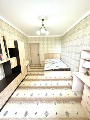 Продам двухкомнатную (2-комн.) квартиру, Серпуховская (Климовск мкр.) ул, 7, Подольск г