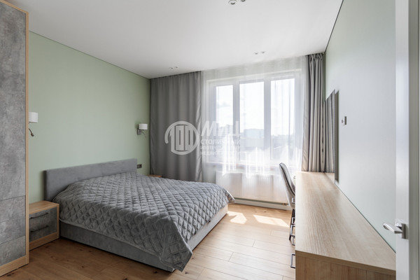 Продам трехкомнатную (3-комн.) квартиру, Электролитный проезд, 7, Москва г