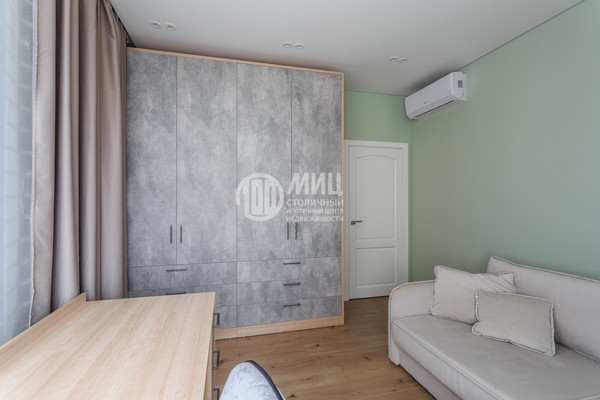 Продам трехкомнатную (3-комн.) квартиру, Электролитный проезд, 7, Москва г