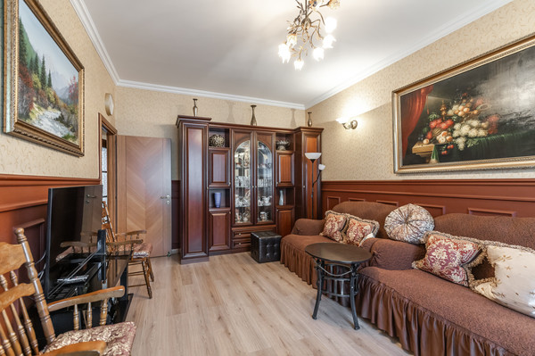 Продам многокомнатную квартиру, Малый Каретный пер, 17к2, Москва г