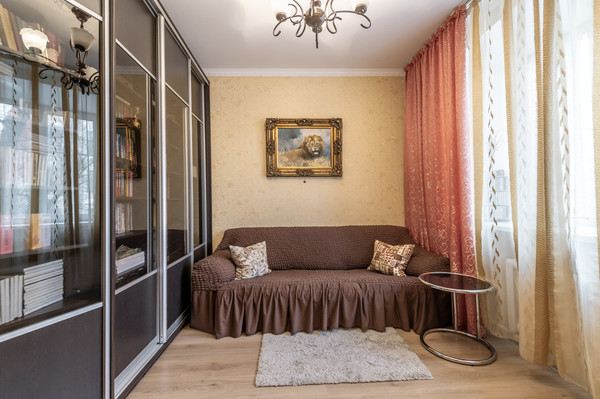 Продам многокомнатную квартиру, Малый Каретный пер, 17к2, Москва г
