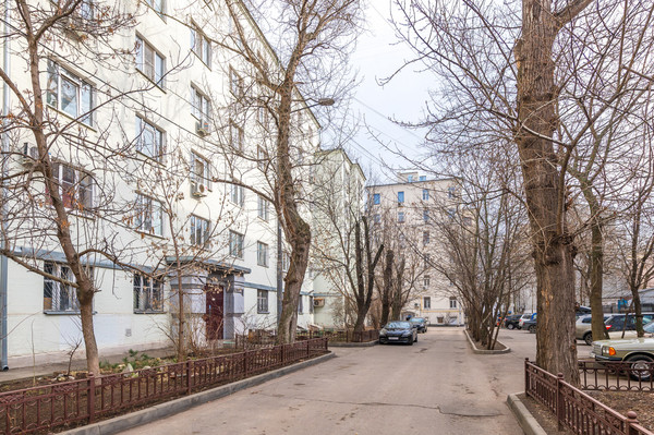 Продам многокомнатную квартиру, Малый Каретный пер, 17к2, Москва г