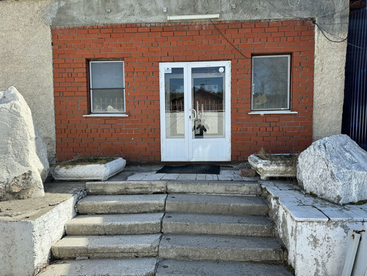 Продам склад 708,1 м2, Изоплитная ул, Екатеринбург г