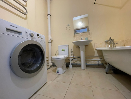 Продам однокомнатную (1-комн.) квартиру, Академика Сахарова пр-кт, 57, Екатеринбург г