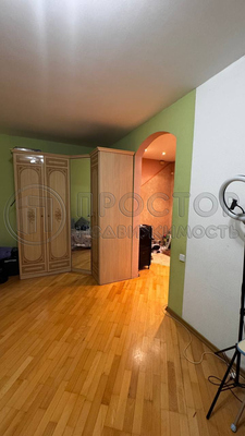 Продам однокомнатную (1-комн.) квартиру, Чертановская ул, 13, Москва г