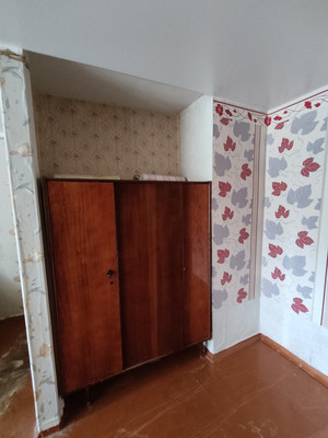 Продам однокомнатную (1-комн.) квартиру, Космонавтов ул, 10, Великий Новгород г