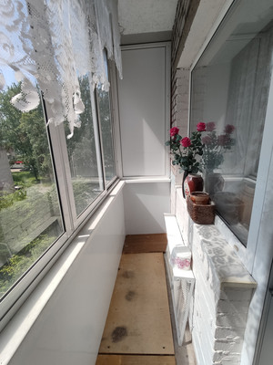 Продам однокомнатную (1-комн.) квартиру, Космонавтов ул, 10, Великий Новгород г