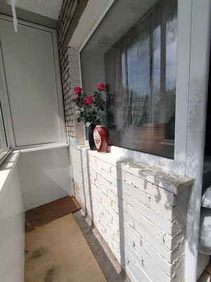 Продам однокомнатную (1-комн.) квартиру, Космонавтов ул, 10, Великий Новгород г