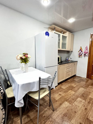 Продам комнату в 20-комн. квартире, Александра Матросова ул, 76кА, Самара г