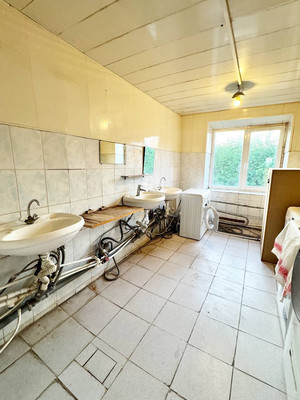 Продам комнату в 20-комн. квартире, Александра Матросова ул, 76кА, Самара г