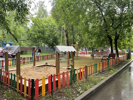 Продам однокомнатную (1-комн.) квартиру, Высокая ул, 17, Москва г