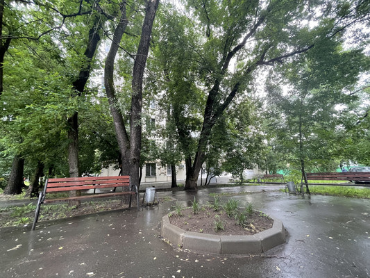 Продам однокомнатную (1-комн.) квартиру, Высокая ул, 17, Москва г