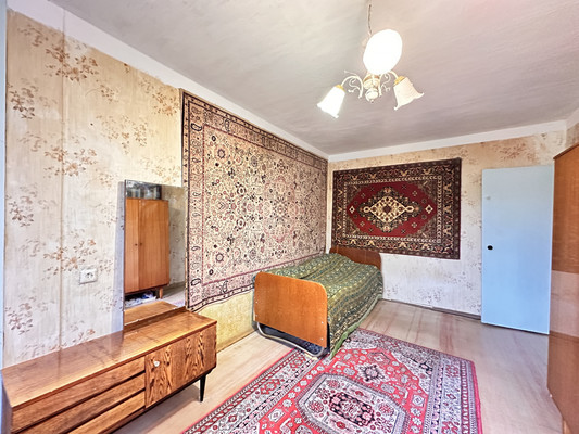 Продам трехкомнатную (3-комн.) квартиру, Внуковский мкр, 11, Дмитров г