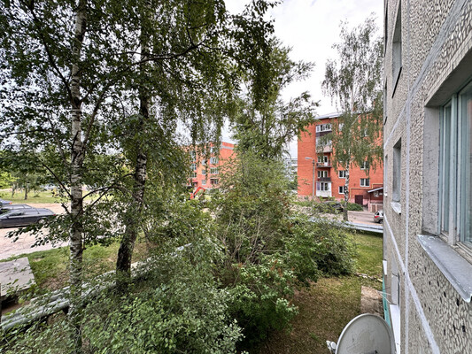 Продам трехкомнатную (3-комн.) квартиру, Внуковский мкр, 11, Дмитров г