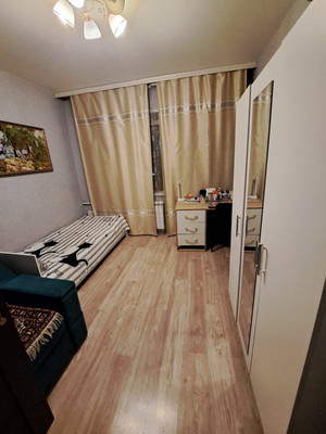 Продам трехкомнатную (3-комн.) квартиру, Чайковского ул, 2/11, Ступино г