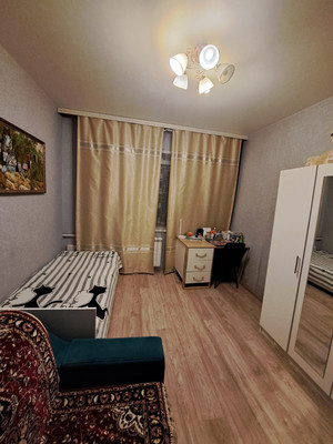 Продам трехкомнатную (3-комн.) квартиру, Чайковского ул, 2/11, Ступино г