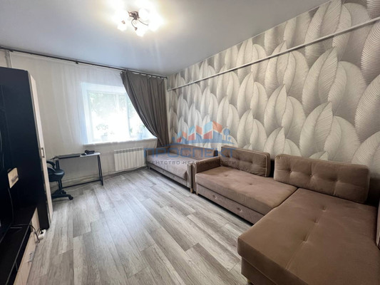 Продам трехкомнатную (3-комн.) квартиру, Чайковского ул, 2/11, Ступино г