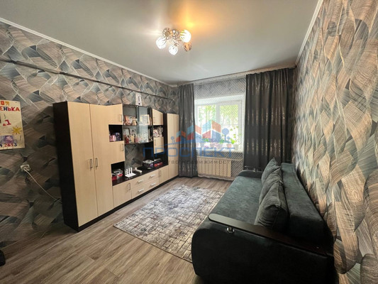 Продам трехкомнатную (3-комн.) квартиру, Чайковского ул, 2/11, Ступино г