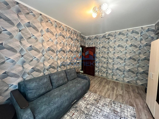 Продам трехкомнатную (3-комн.) квартиру, Чайковского ул, 2/11, Ступино г