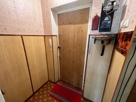 Продам двухкомнатную (2-комн.) квартиру, Мира (Ожерелье мкр.) ул, 3, Кашира г