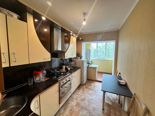 Продам двухкомнатную (2-комн.) квартиру, Мира ул, 7, Ивановское с